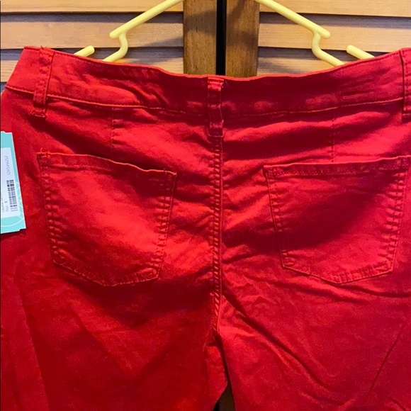 NWT Apple red capri jeans - Picture 3 of 7